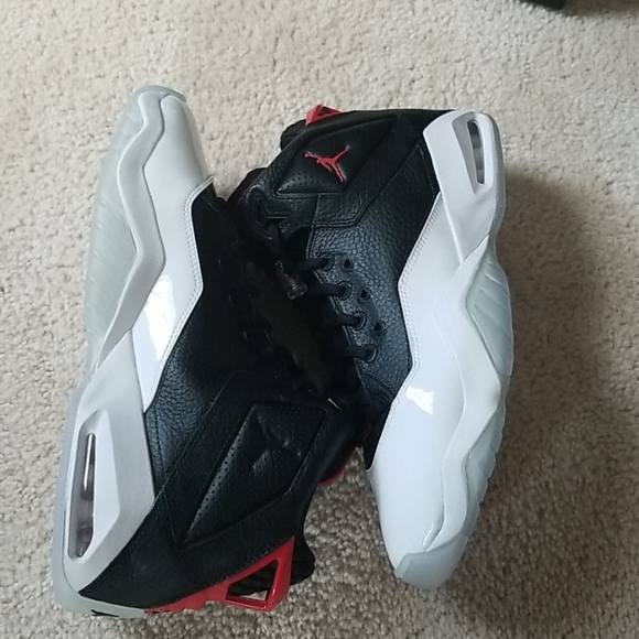 Jordan B'Loyal - Picture 5 of 8